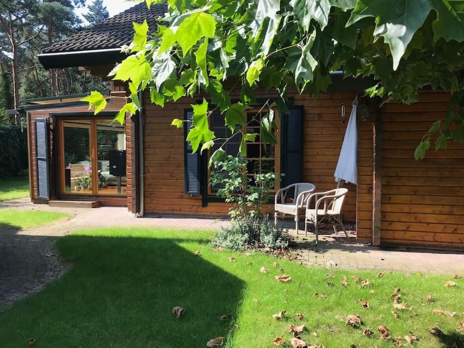 Houten Chalet/Bungalow In Het Bos, Sauna, Jacuzzi Meijel Exterior photo
