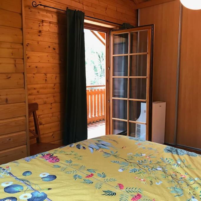 Houten Chalet/Bungalow In Het Bos, Sauna, Jacuzzi Meijel Exterior photo